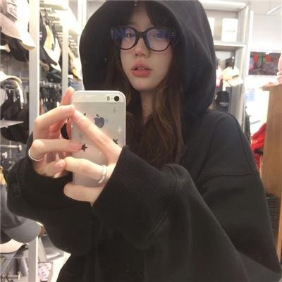 人事美魔女·椿真子